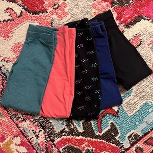 6 Girl’s leggings (SOLD)